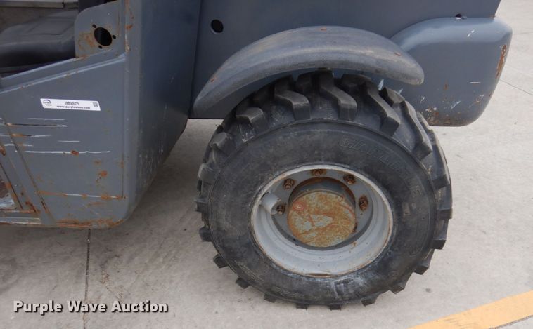 image for item IM9871 2005 Terex TX55-19  telehandler