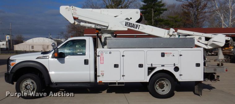 image for item IM9875 2016 Ford F550 Super Duty XL  bucket truck