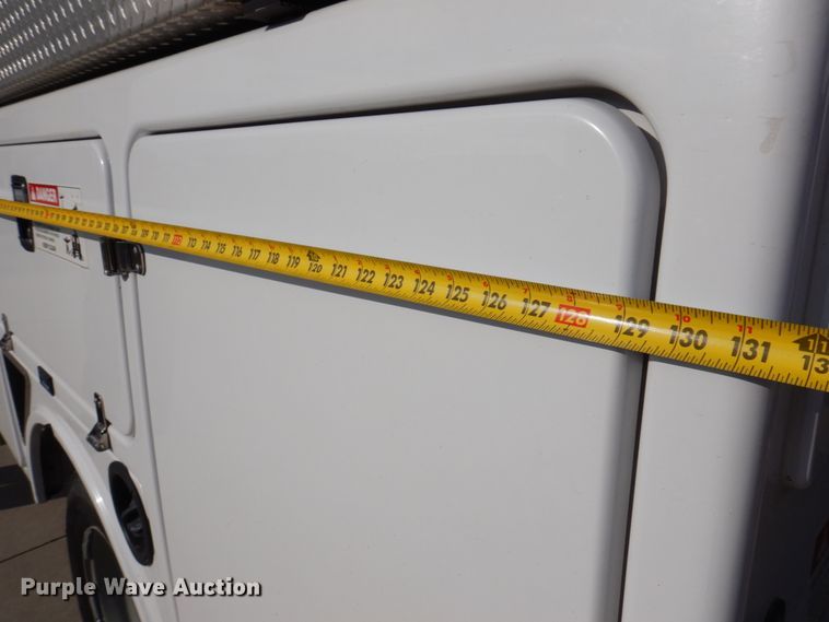 image for item IM9875 2016 Ford F550 Super Duty XL  bucket truck