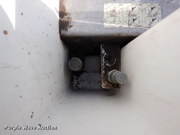 image for item IM9875 2016 Ford F550 Super Duty XL  bucket truck