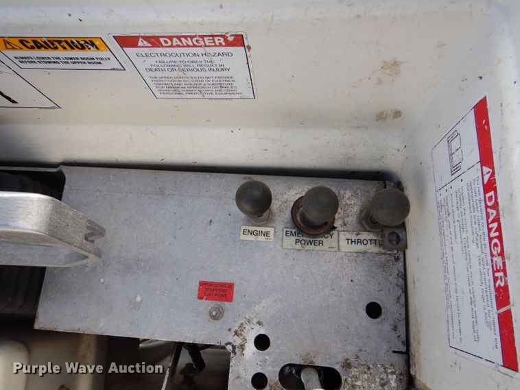 image for item IM9875 2016 Ford F550 Super Duty XL  bucket truck