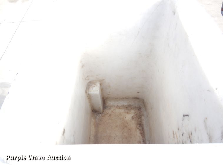 image for item IM9875 2016 Ford F550 Super Duty XL  bucket truck