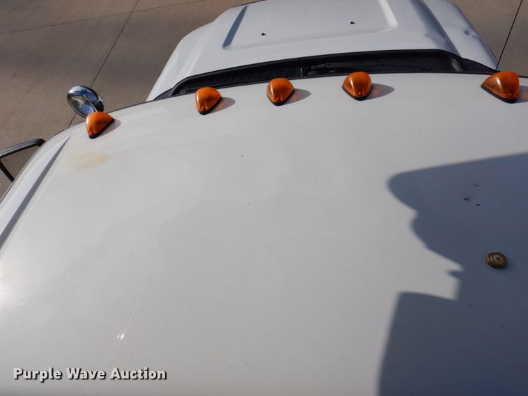 image for item IM9875 2016 Ford F550 Super Duty XL  bucket truck