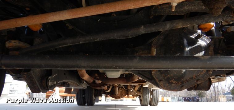 image for item IM9875 2016 Ford F550 Super Duty XL  bucket truck