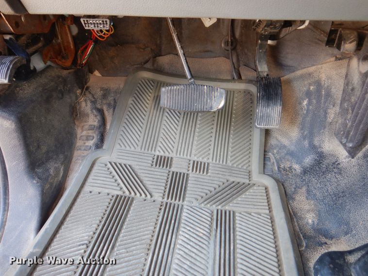 image for item IM9875 2016 Ford F550 Super Duty XL  bucket truck