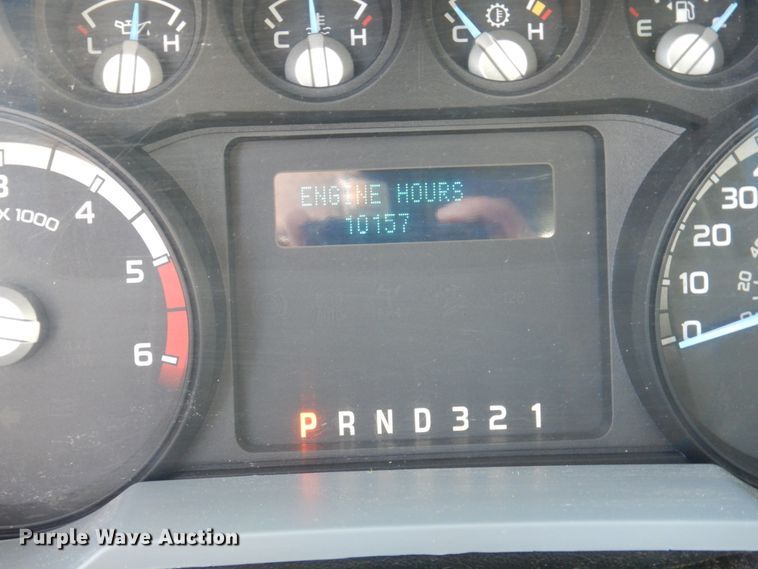 image for item IM9875 2016 Ford F550 Super Duty XL  bucket truck