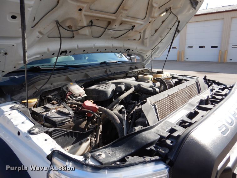 image for item IM9875 2016 Ford F550 Super Duty XL  bucket truck