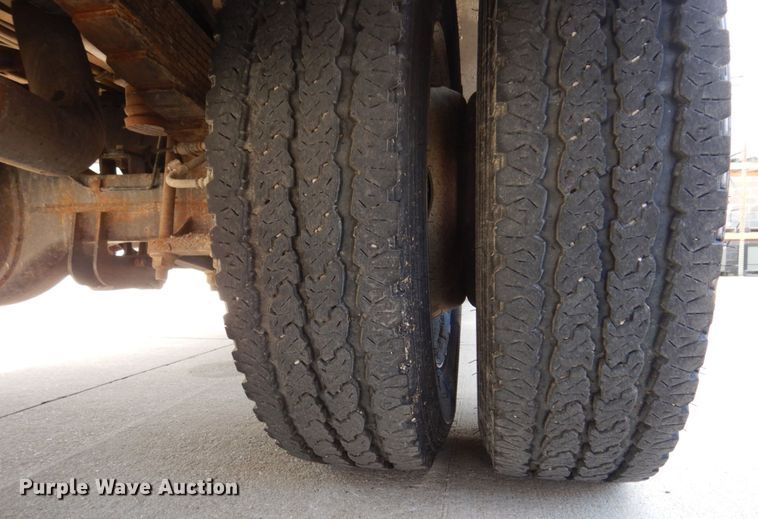 image for item IM9875 2016 Ford F550 Super Duty XL  bucket truck