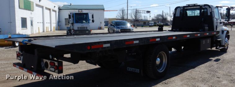 image for item IM9876 2013 International 4300  rollback truck