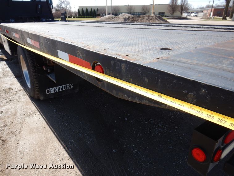 image for item IM9876 2013 International 4300  rollback truck