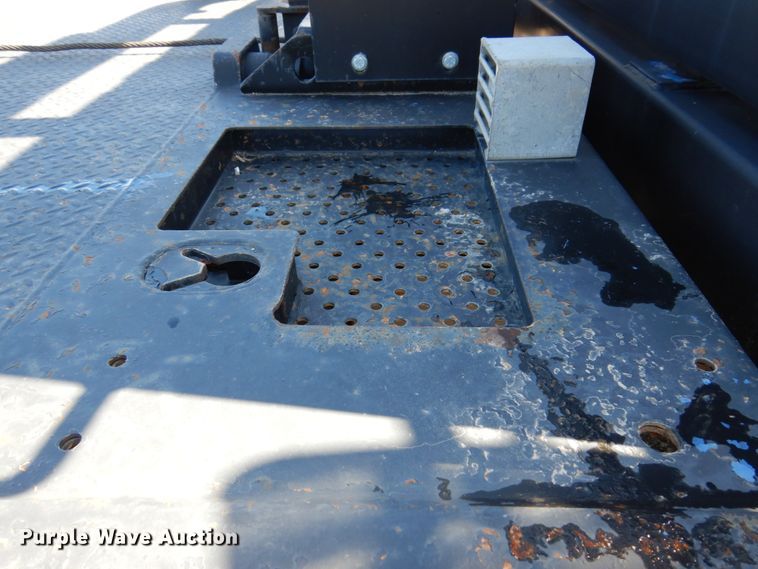 image for item IM9876 2013 International 4300  rollback truck