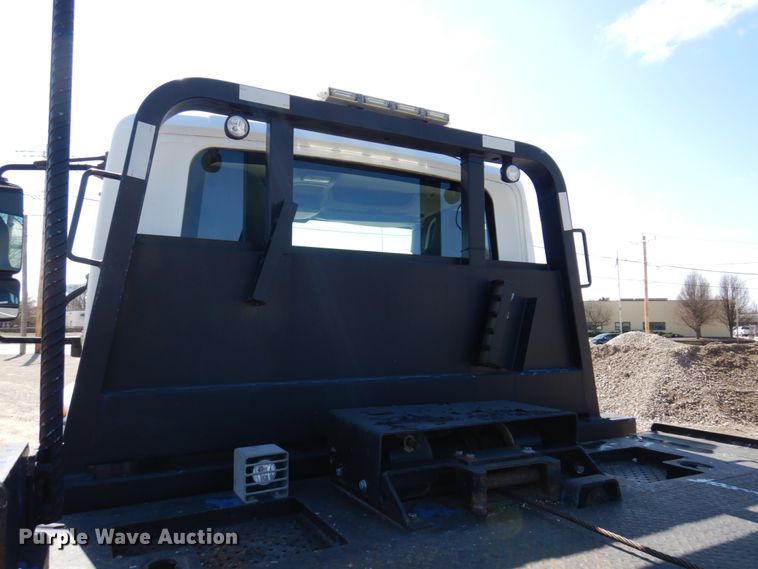 image for item IM9876 2013 International 4300  rollback truck