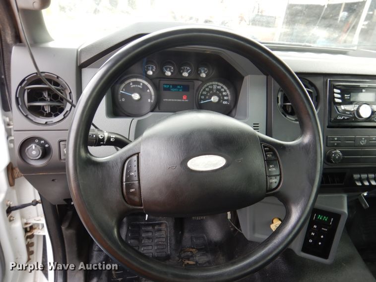 image for item IM9883 2011 Ford F650 Super Duty  flatbed truck