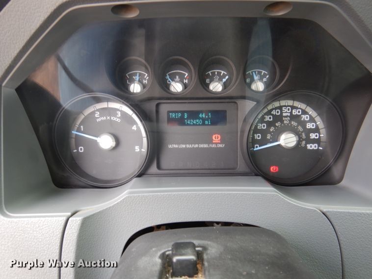 image for item IM9883 2011 Ford F650 Super Duty  flatbed truck