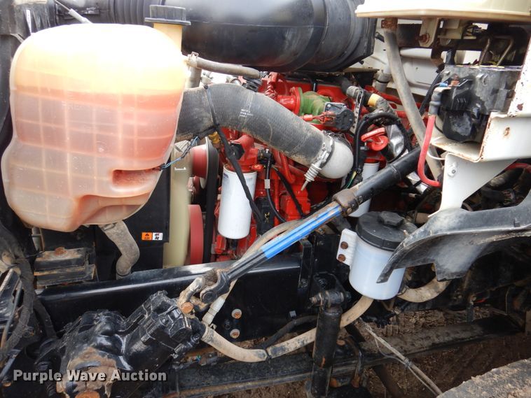 image for item IM9883 2011 Ford F650 Super Duty  flatbed truck