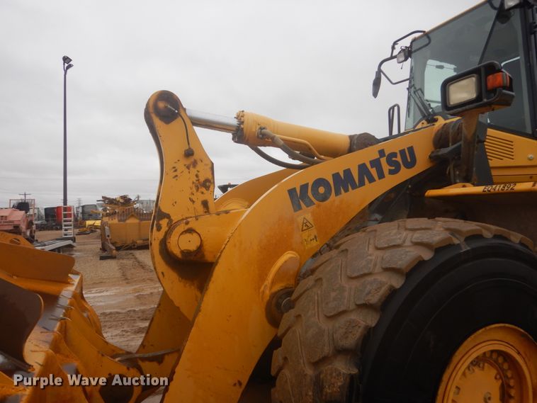 image for item IU9824 2014 Komatsu WA500-7  wheel loader