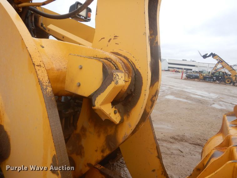 image for item IU9824 2014 Komatsu WA500-7  wheel loader