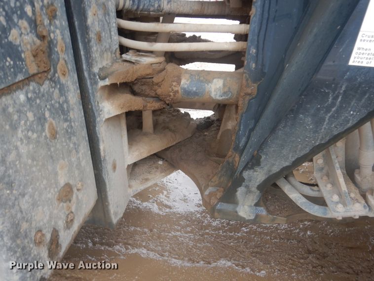 image for item IU9824 2014 Komatsu WA500-7  wheel loader