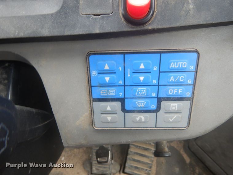 image for item IU9824 2014 Komatsu WA500-7  wheel loader