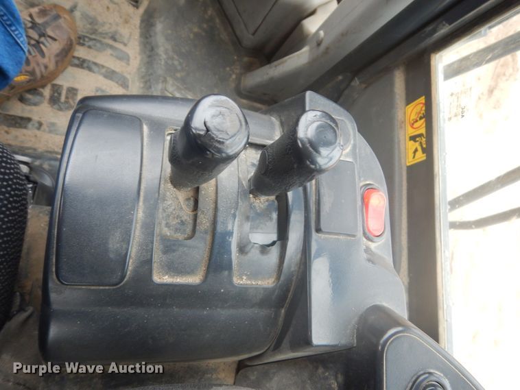 image for item IU9824 2014 Komatsu WA500-7  wheel loader