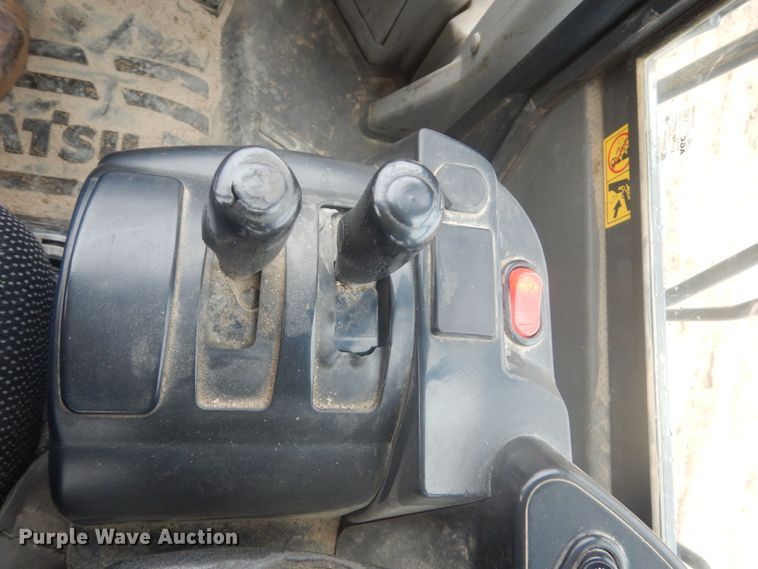 image for item IU9824 2014 Komatsu WA500-7  wheel loader