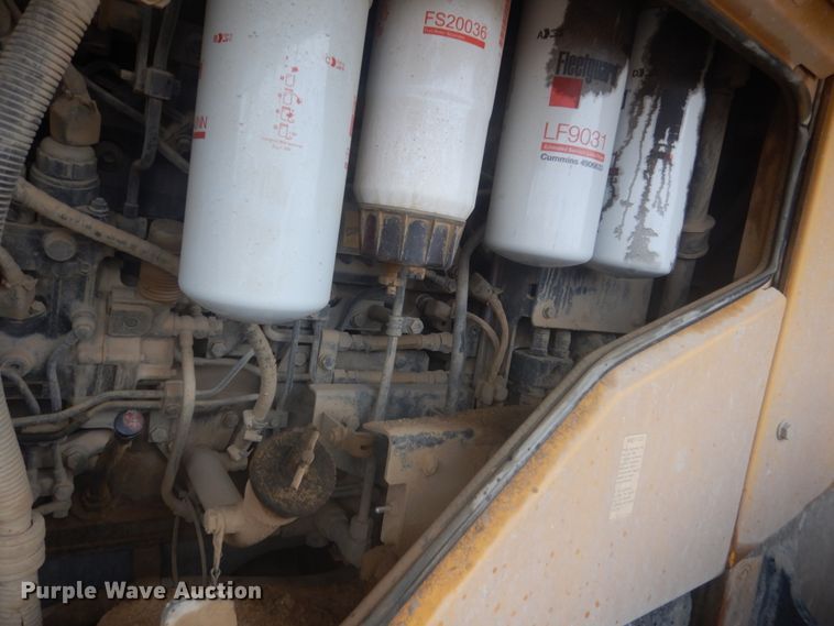 image for item IU9824 2014 Komatsu WA500-7  wheel loader