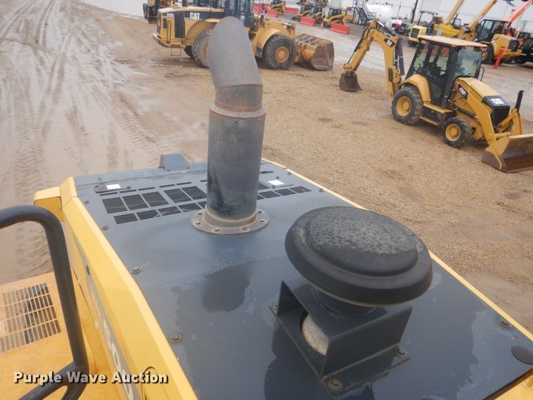 image for item IU9824 2014 Komatsu WA500-7  wheel loader