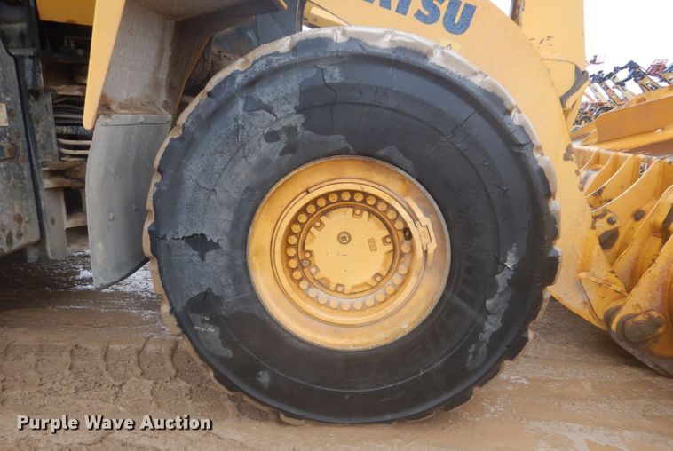 image for item IU9824 2014 Komatsu WA500-7  wheel loader