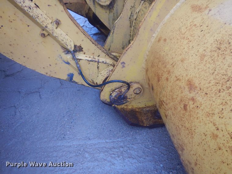 image for item IU9825 2014 Komatsu WA500-7  wheel loader