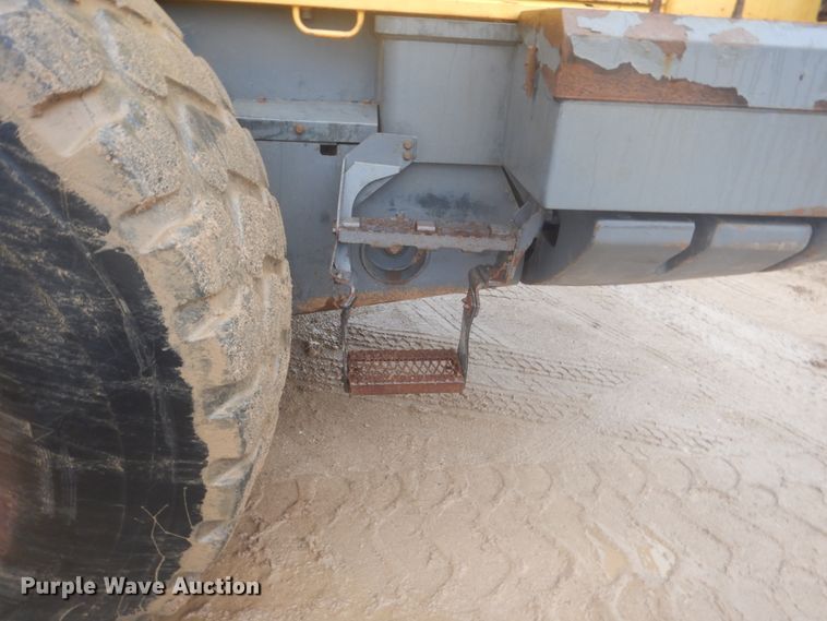 image for item IU9825 2014 Komatsu WA500-7  wheel loader