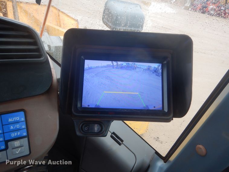 image for item IU9825 2014 Komatsu WA500-7  wheel loader