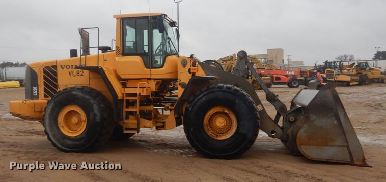 image for item IU9826 2008 Volvo L220F  wheel loader