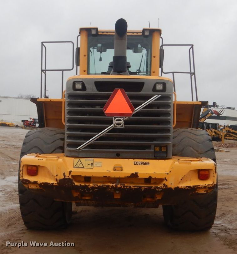 image for item IU9826 2008 Volvo L220F  wheel loader