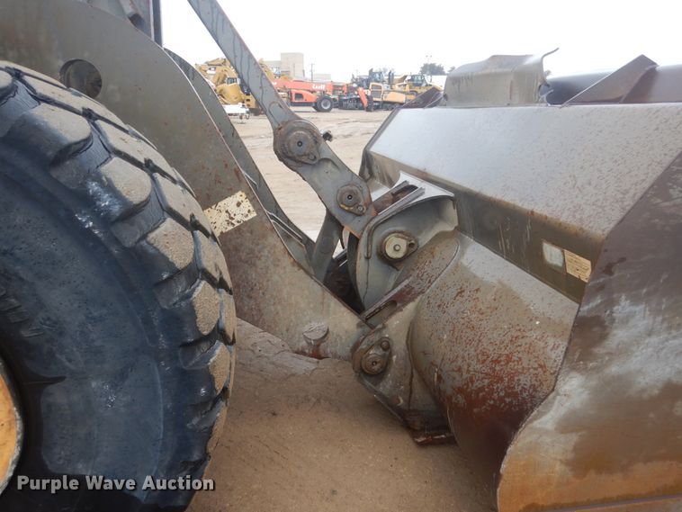 image for item IU9826 2008 Volvo L220F  wheel loader