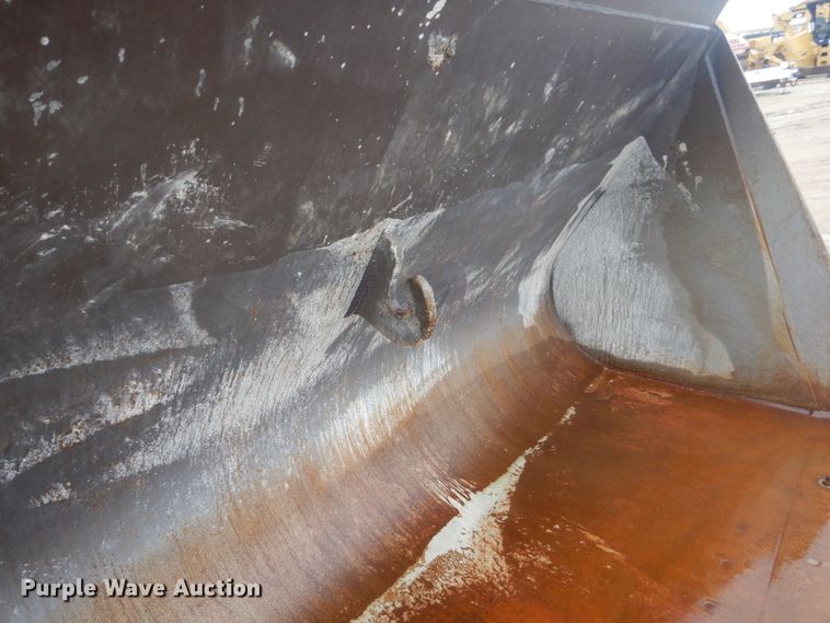 image for item IU9826 2008 Volvo L220F  wheel loader