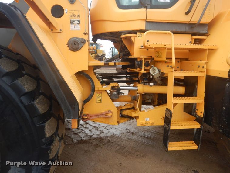 image for item IU9826 2008 Volvo L220F  wheel loader