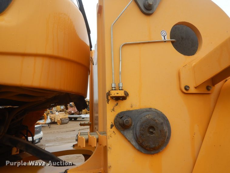 image for item IU9826 2008 Volvo L220F  wheel loader