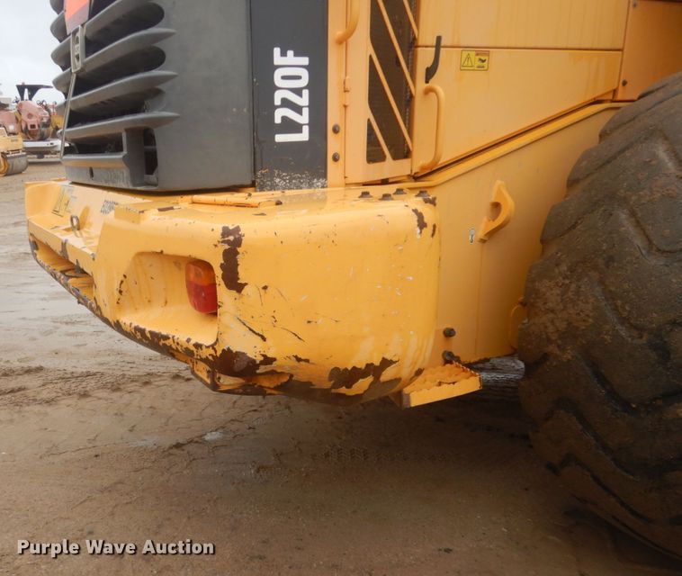 image for item IU9826 2008 Volvo L220F  wheel loader