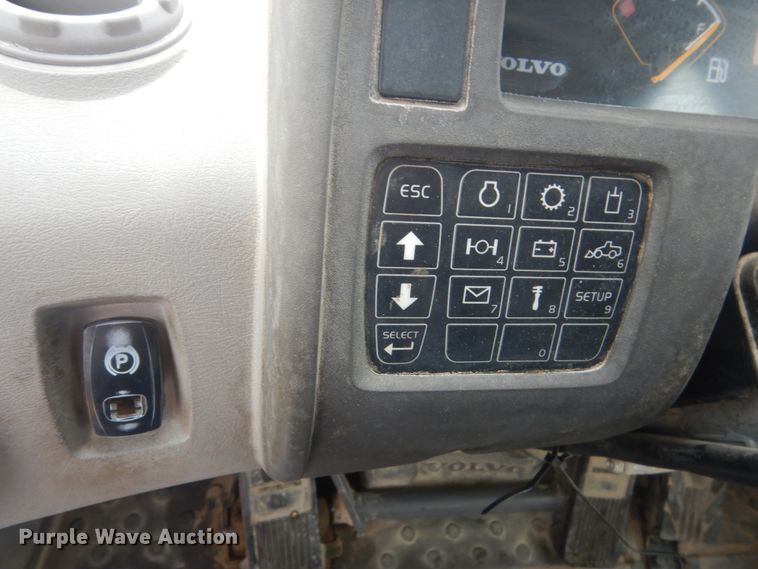 image for item IU9826 2008 Volvo L220F  wheel loader