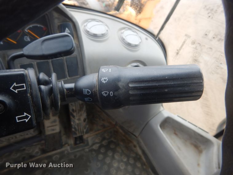 image for item IU9826 2008 Volvo L220F  wheel loader