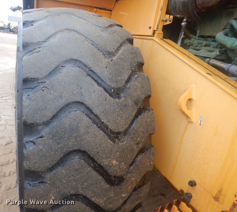 image for item IU9826 2008 Volvo L220F  wheel loader