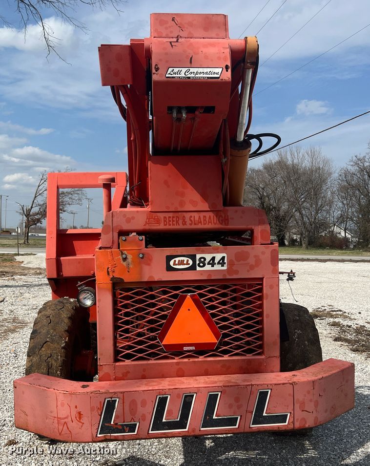 image for item JH9205 Lull Highlander  telehandler