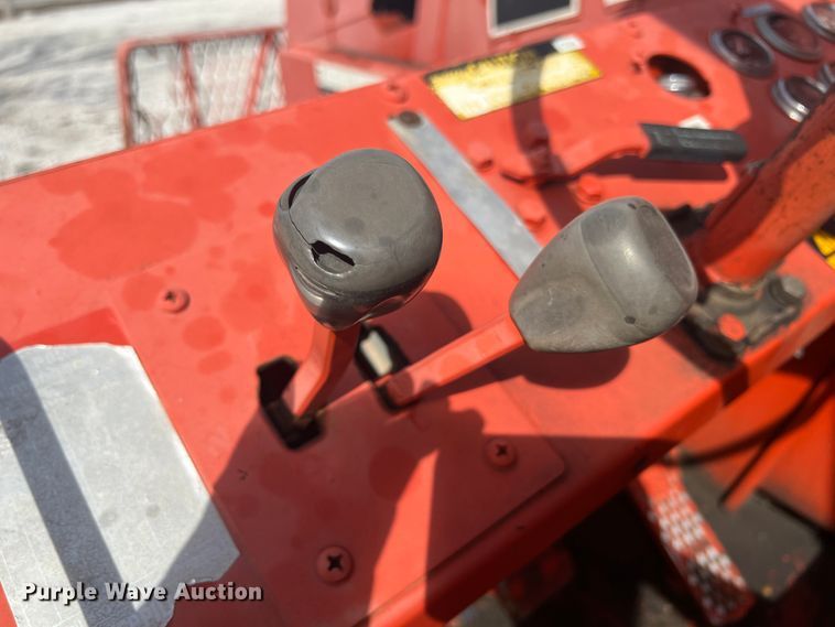 image for item JH9205 Lull Highlander  telehandler