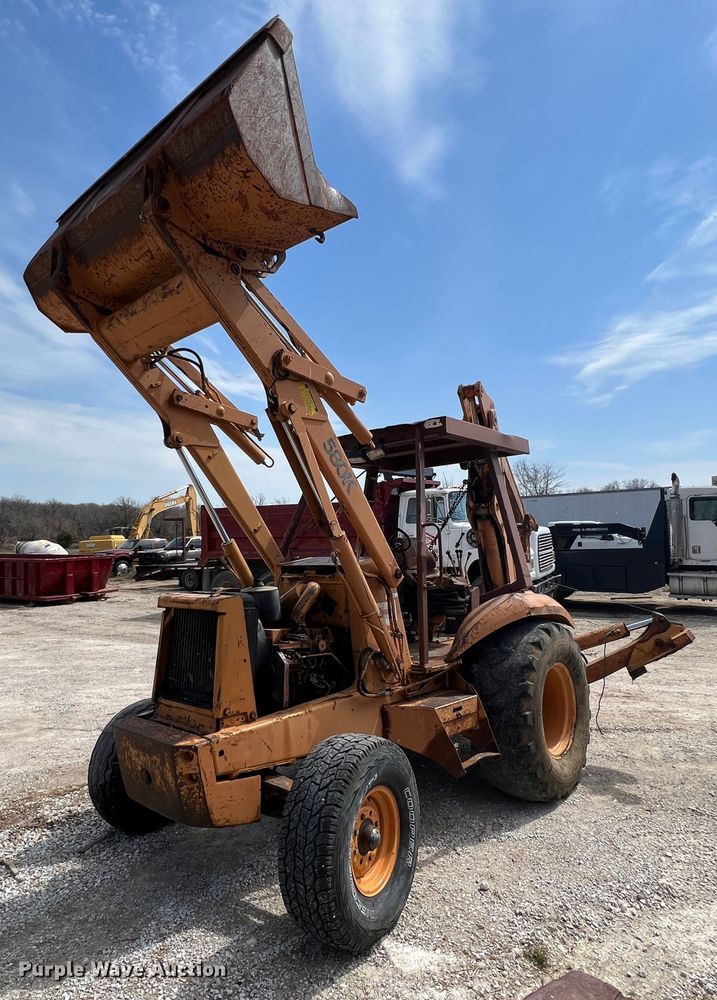 image for item JH9209 Case 580K  backhoe