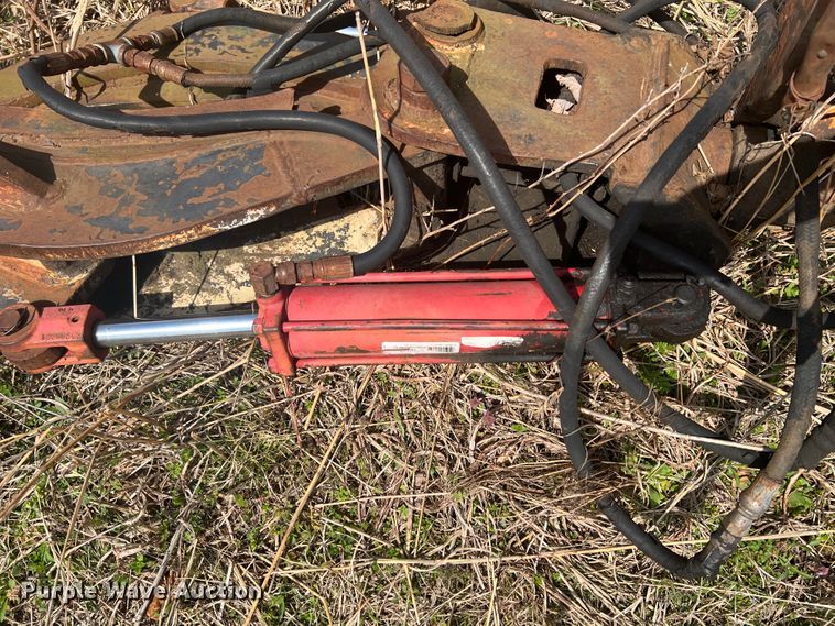 image for item JH9214 Dunham CZC260  log loader