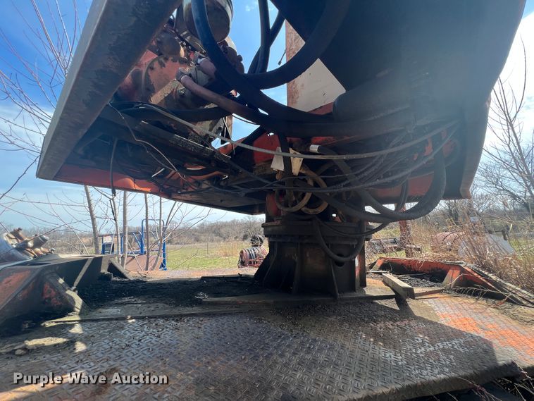 image for item JH9214 Dunham CZC260  log loader