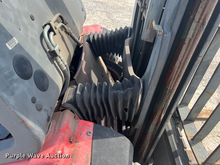 image for item JH9220 Linde 955  forklift