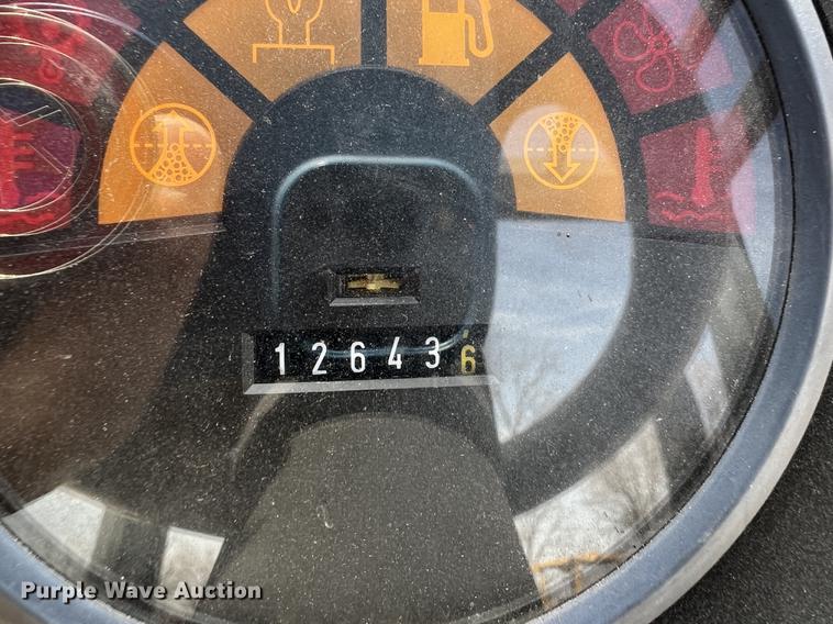 image for item JH9220 Linde 955  forklift