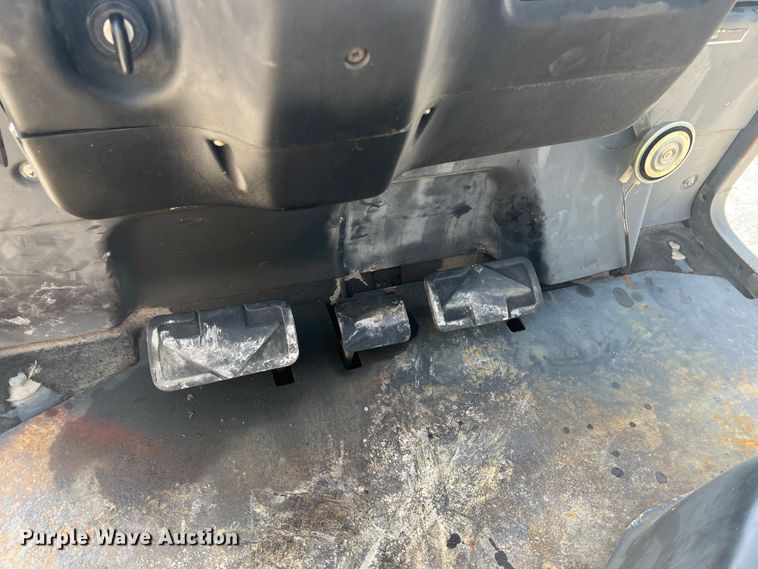 image for item JH9220 Linde 955  forklift