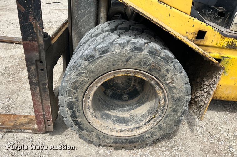 image for item JH9222 TCM FHG3N8T  forklift